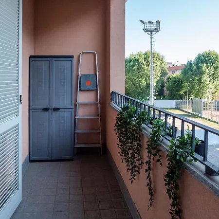 Bright One-bedroom With Terrace In *